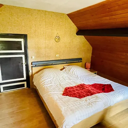 Magnificent In Sint Joost, Cleaning Included Sint Joost