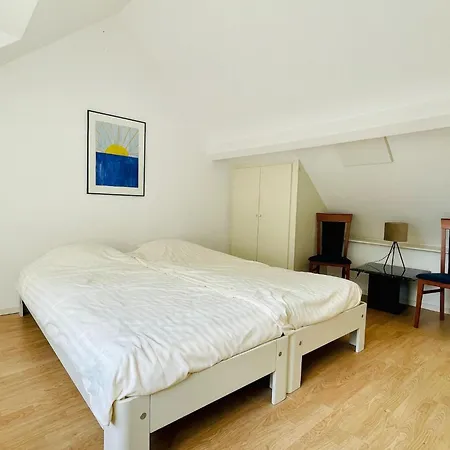 Magnificent In Sint Joost, Cleaning Included 別荘 Sint Joost